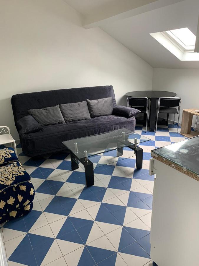 Suits & Luxury Appart Paris Montreuil มงเทรย ภายนอก รูปภาพ