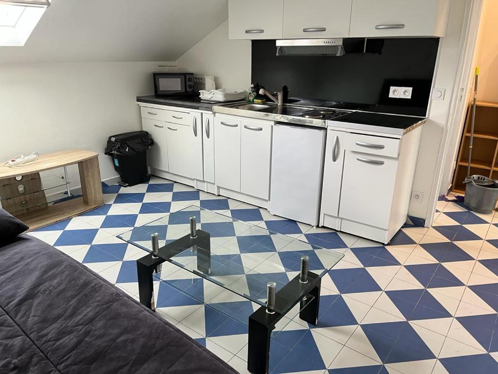 Suits & Luxury Appart Paris Montreuil มงเทรย ภายนอก รูปภาพ